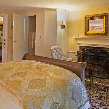 Henniker Colby Hill Inn מראה חיצוני תמונה