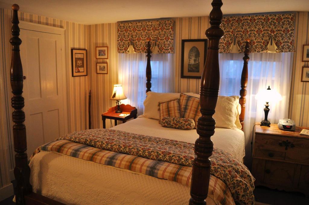 Henniker Colby Hill Inn חדר תמונה