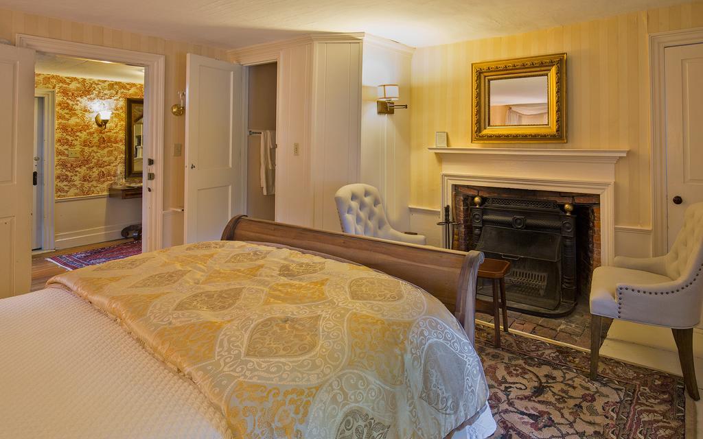 Henniker Colby Hill Inn מראה חיצוני תמונה