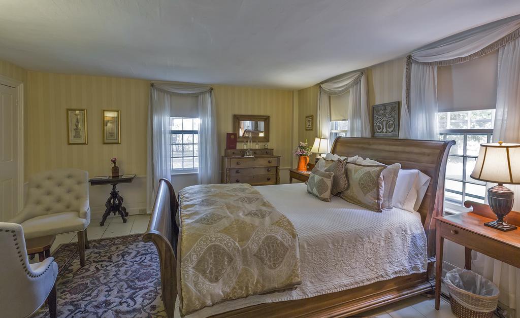 Henniker Colby Hill Inn מראה חיצוני תמונה